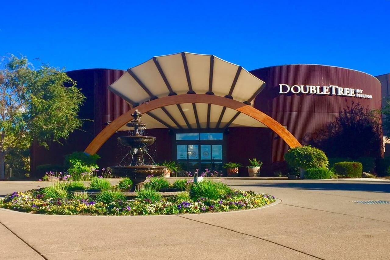 Doubletree By Hilton Napa Valley - Американ Кениън Екстериор снимка