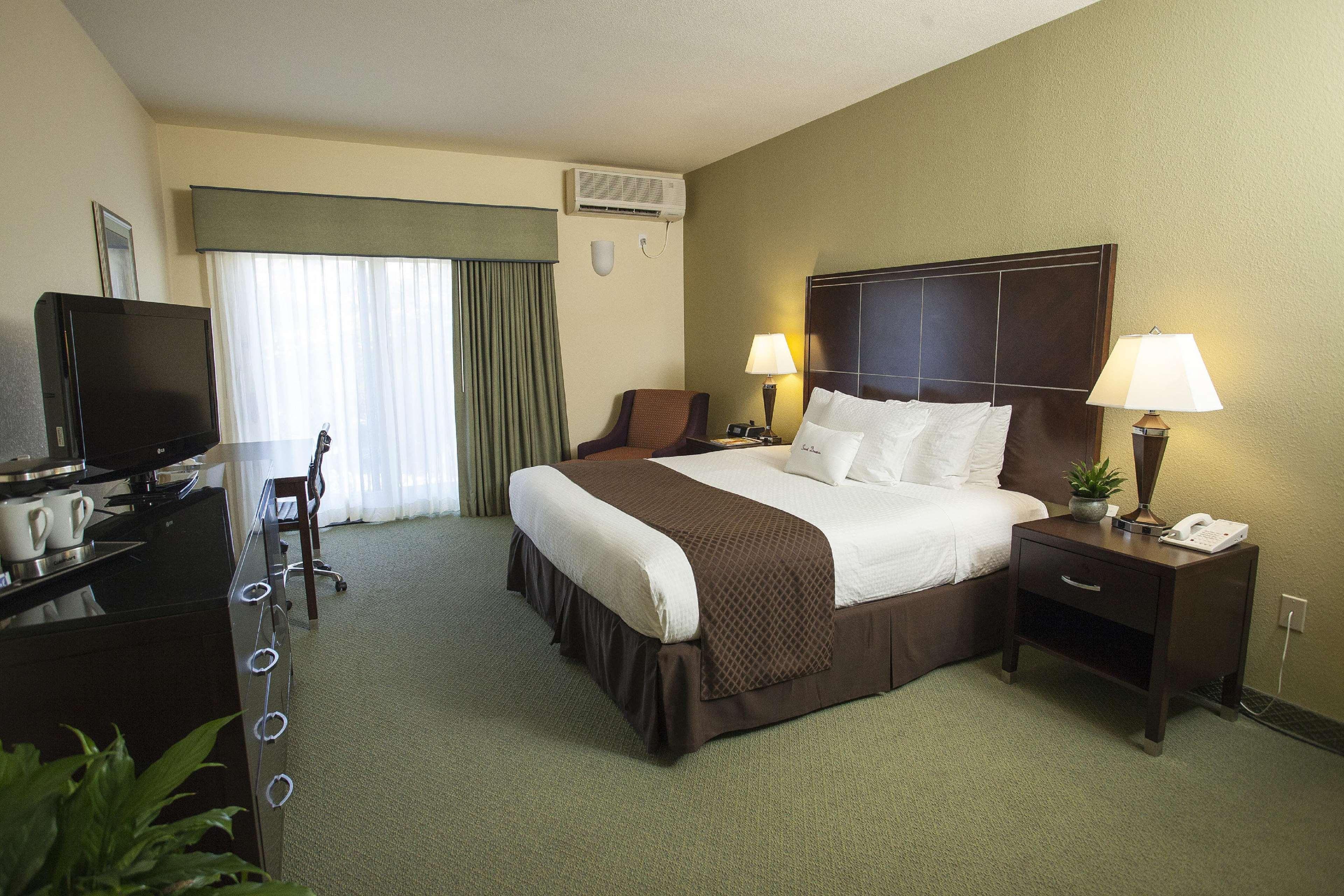 Doubletree By Hilton Napa Valley - Американ Кениън Екстериор снимка