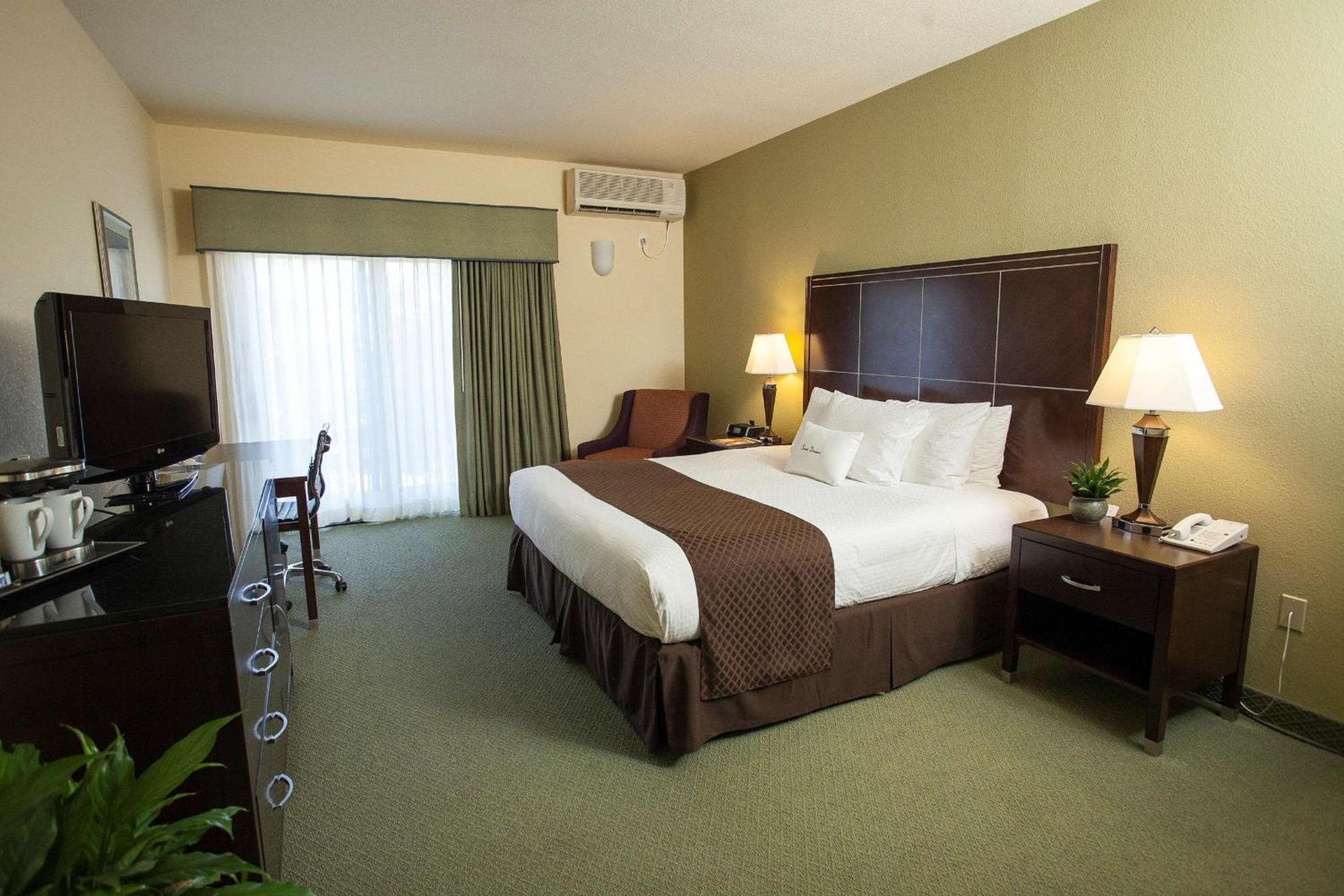 Doubletree By Hilton Napa Valley - Американ Кениън Екстериор снимка