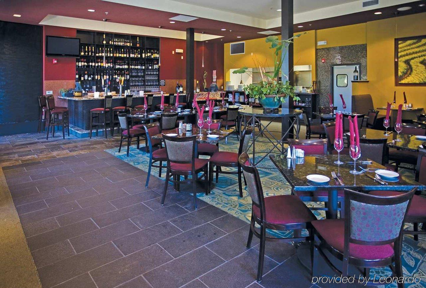 Doubletree By Hilton Napa Valley - Американ Кениън Екстериор снимка